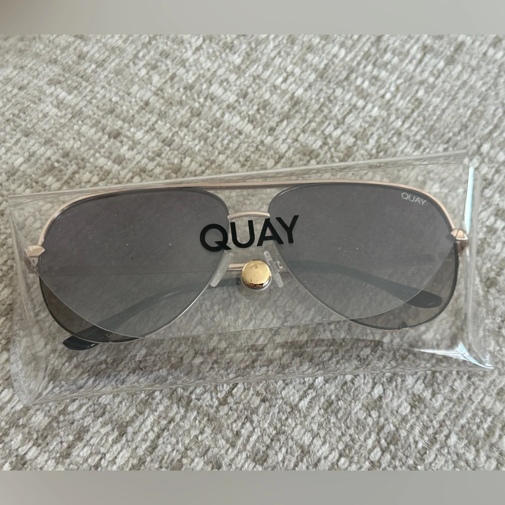 LIKE NEW Quay Poloraized High Key Sunglasses